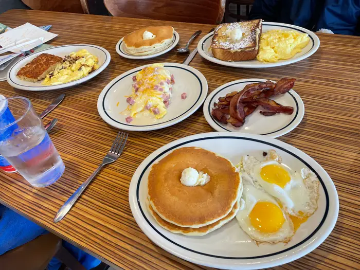 IHOP Breakfast Menu With Prices & Times: July 2025 2 IHOP Breakfast Menu